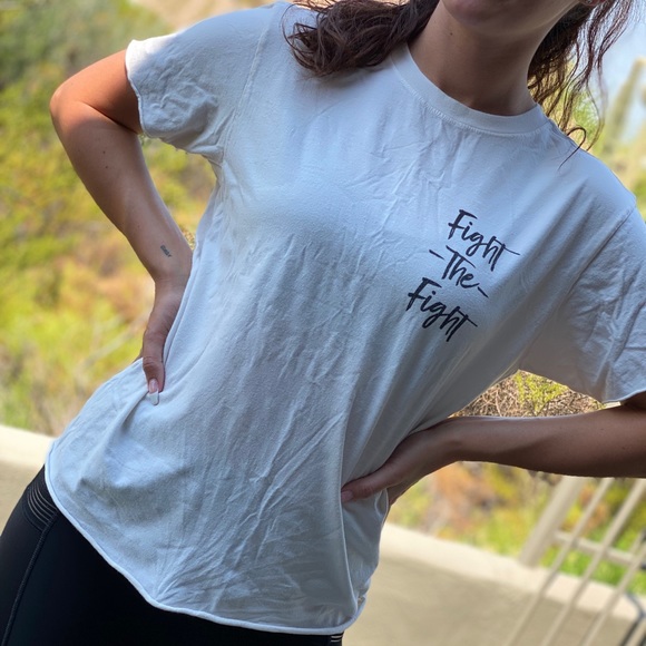 Graphic tee - Picture 3 of 3